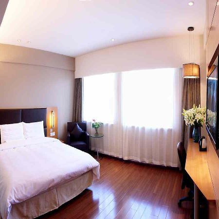 Motel Shijiazhuang East Zhongshan Road Taylor Centre Шицзячжуан Екстер'єр фото