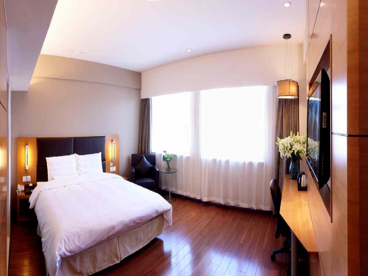 Motel Shijiazhuang East Zhongshan Road Taylor Centre Шицзячжуан Екстер'єр фото